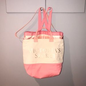 Insulated Cooler dual shoulder bag (removable)